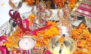  Guru Purnima 2020: चंद्रग्रहण के साथ गुरु पूर्णिमा आज, जानें पूजा विधि और पूजा समय