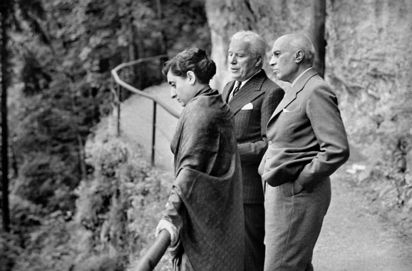  Indira Gandhi, Charlie Chaplin And Jawaharlal Nehru in Bürgenstock, Switzerland, 1953