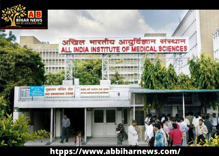  AIIMS नर्सिंग स्टाफ स्ट्राइक: देर रात अस्पताल पहुंचे मरीजों को नहीं मिला इलाज, हड़ताल कहकर डॉक्टरों ने लौटाया