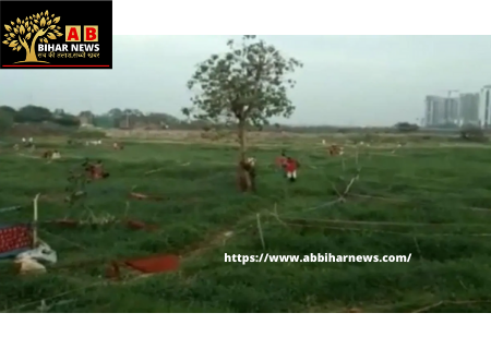  महाराष्ट्र: विक्रोली में फ्री प्लॉट बंटने के अफवाह में जुटे लोग, कर लिया पूरे इलाके पर कब्जा