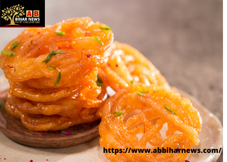  Winter Dessert Kesariya Jalebi Recipe:मीठे के शौकीन लोग जरूर ट्राई करें गर्मागर्म केसरिया जलेबी