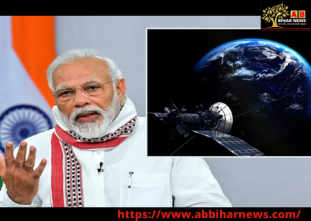  Amazonia Mission: ISRO ने किया साल का पहला लॉन्‍च, अंतरिक्ष में भेजी भगवद्गीता और PM मोदी की फोटो