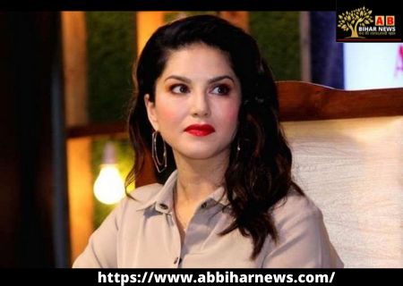  केरल पुलिस ने sunny leone  से धोखाधड़ी मामले में घंटों पूछताछ की