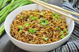 Sauce Maggi Noodles ~ Ramen Noodles with Chinese Sauce Chinese