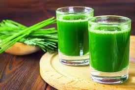 व्हीटग्रास जूस पीने के फायदे - Wheat Grass Juice Peene Ke Fayde