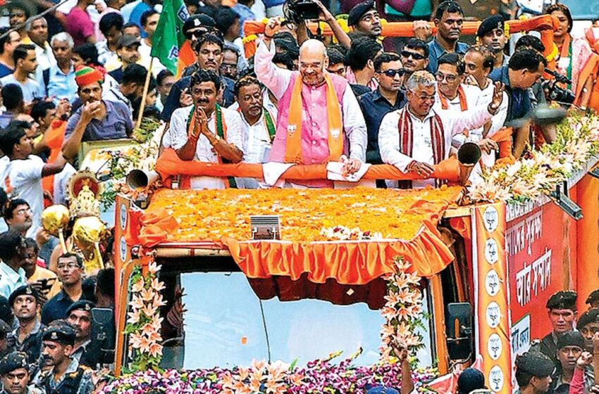  जीत के लिए जनता को नरक में धकेलती सियासत, ममता राहुल की रद्द तो अमित शाह की चार रैलियां आज