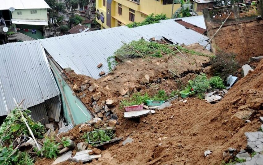  समस्तीपुर में भारी बारिश के कारण घर गिरा, दबने से परिवार के 3 सदस्यों की मौत