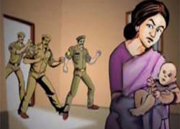  सीतामढ़ी : बैरगनिया स्टेशन पर बच्चा चोर महिला को यात्रियों ने पकड़ा, किया पुलिस के हवाले