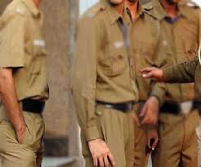  Motihari : जिला पुलिस बल के करीब 35 जवान फूड प्वाइजनिंग के शिकार, खीर खाने के 15 मिनट बाद उल्टी और पेट दर्द शुरू