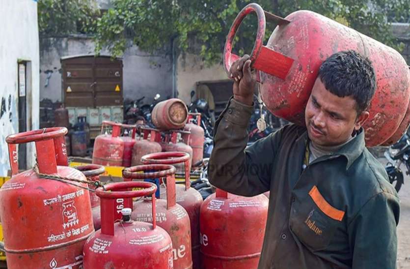  महंगाई की मार : CNG और PNG के बढ़े रेट के बाद, अब LPG सिलेंडर हुए महंगे