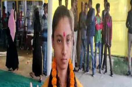 Bihar Panchayat Election 2021: बिहार में सबसे कम उम्र की मुखिया बनी अनुष्का, 21 की उम्र में रचा इतिहास