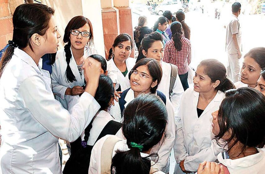  जूनियर डॉक्टरों के लिए 12 जनवरी 2022 से शुरू होगी NEET-PG काउंसलिंग, स्वास्थ्य मंत्री ने ट्वीट कर दी जानकारी