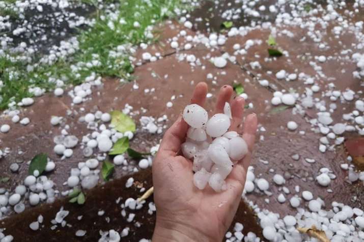  Bihar Weather Updates : बिहार में बदला मौसम का मिजाज, पटना समेत कई जिलों में बारिश के साथ गिरे ओले