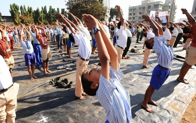  बिहार : सीतामढ़ी में स्कूली बच्चे करेंगे सूर्य नमस्कार,  केंद्रीय शिक्षा मंत्रालय के ये है गाइडलाइन