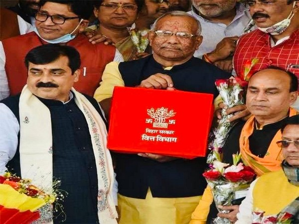  Bihar Budget 2022 :  वित्त मंत्री तारकिशोर प्रसाद आज विधानमंडल में पेश करेंगे बजट, इंफ्रास्ट्रक्चर और रोजगार होगा फोकस