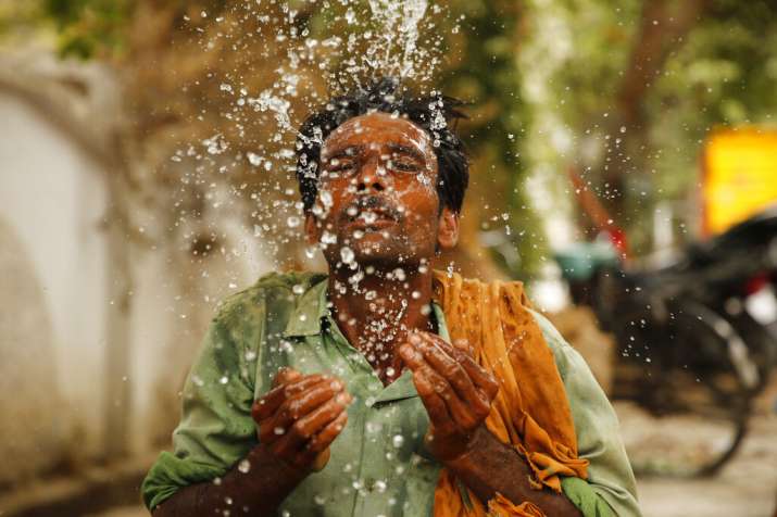  Bihar Weather Updates : बिहार में रिकॉर्ड तोड़ गर्मी, 14 जिलों में हीटवेव जैसी स्थिति