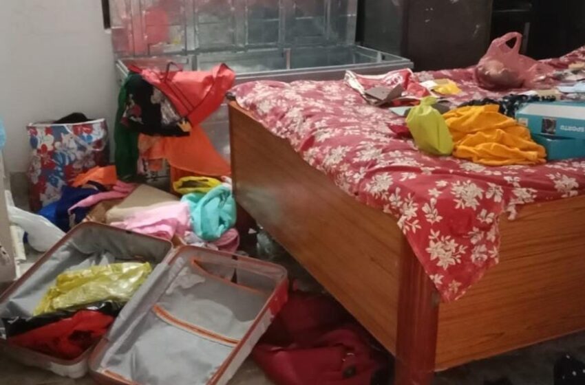  पचंबा थाना अंतर्गत लखारी मोहल्ला के एक बंद घर से चोरों ने उड़ाई लाखों की संपत्ति, जांच में जुटी पुलिस