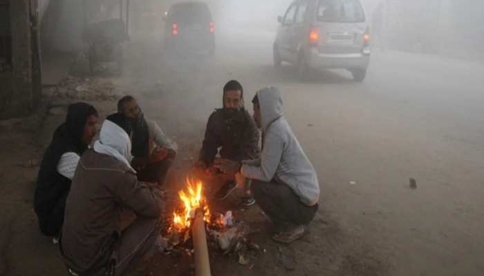  Bihar Weather News: बिहार में कोहरे और कनकनी बीच शीतलहर ने बढ़ाई कंपकंपी,7 जनवरी तक सभी स्कूल बंद  