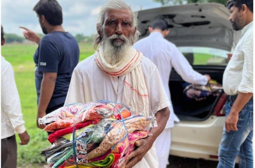  श्री कबीर ज्ञान मंदिर ने सैकडों जरूरतमंदों के बीच बांटे वस्त्र