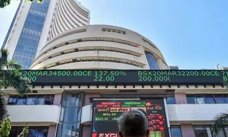  Stock Market Opening: घरेलू शेयर बाजार की शानदार तेजी का सिलसिला जारी, सेंसेक्स-निफ्टी रिकॉर्ड ऊंचाई पर खुला