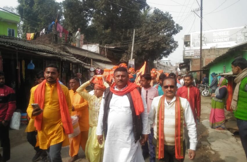  हायाघाट दुर्गा मंदिर से अक्षत कलश शोभा यात्रा के रूप मे निकाली गई