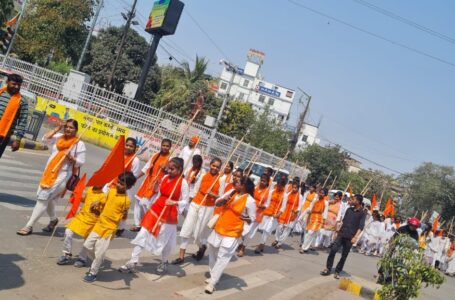 विश्व हिन्दू परिषद की मातृ ईकाई दुर्गा वाहिनी-मातृशक्ति द्वारा विशाल मान वंदना यात्रा (पथ संचलन) का आयोजन